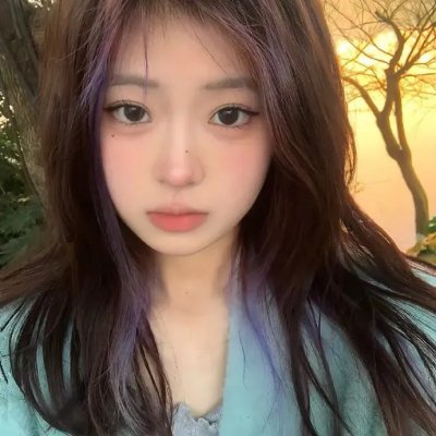 蓝眼圣诞老人